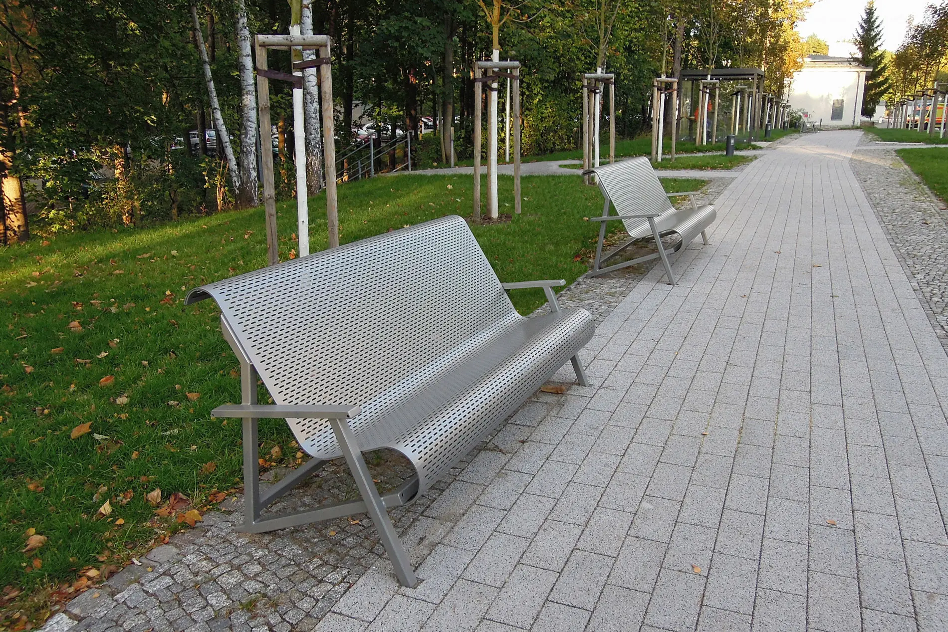 Bank Flair Chair