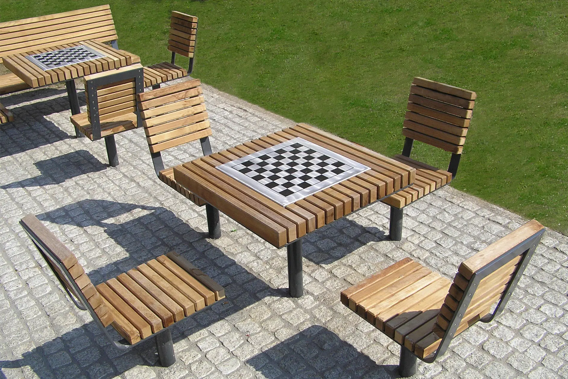 Sitzgruppe Spieltisch