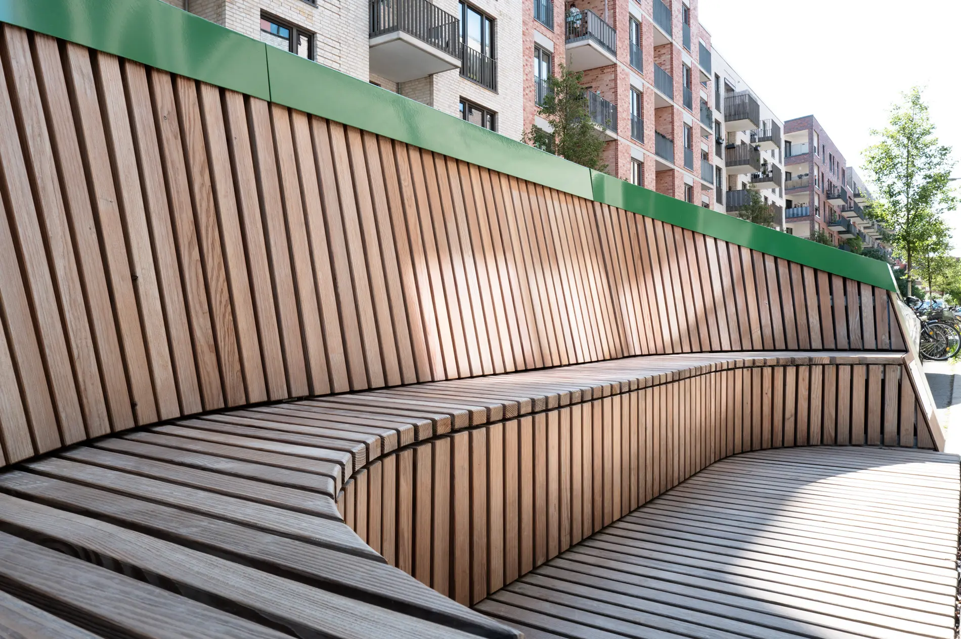 Bank Urban Alcove